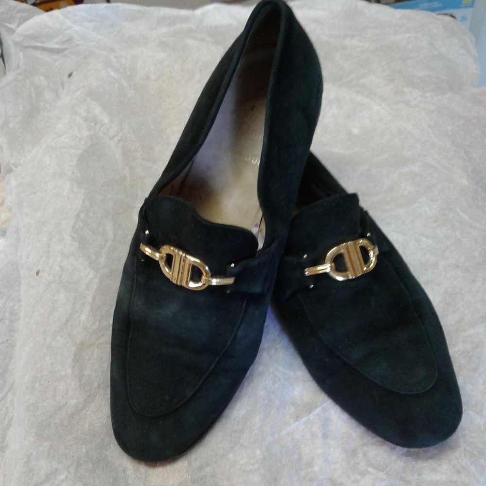 🎭 Christian Dior 💯 Authentic Suede Loafers 🎭
